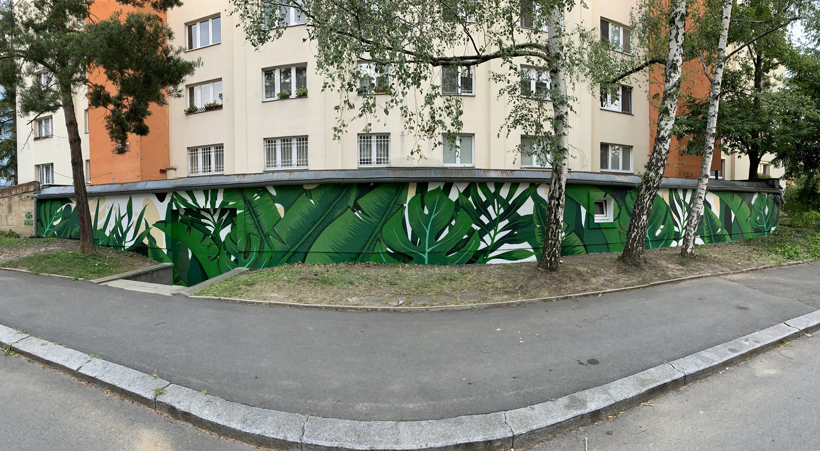 Zeleň pro Prahu 10, realizace 7/2022 #mural #streetart #rivus